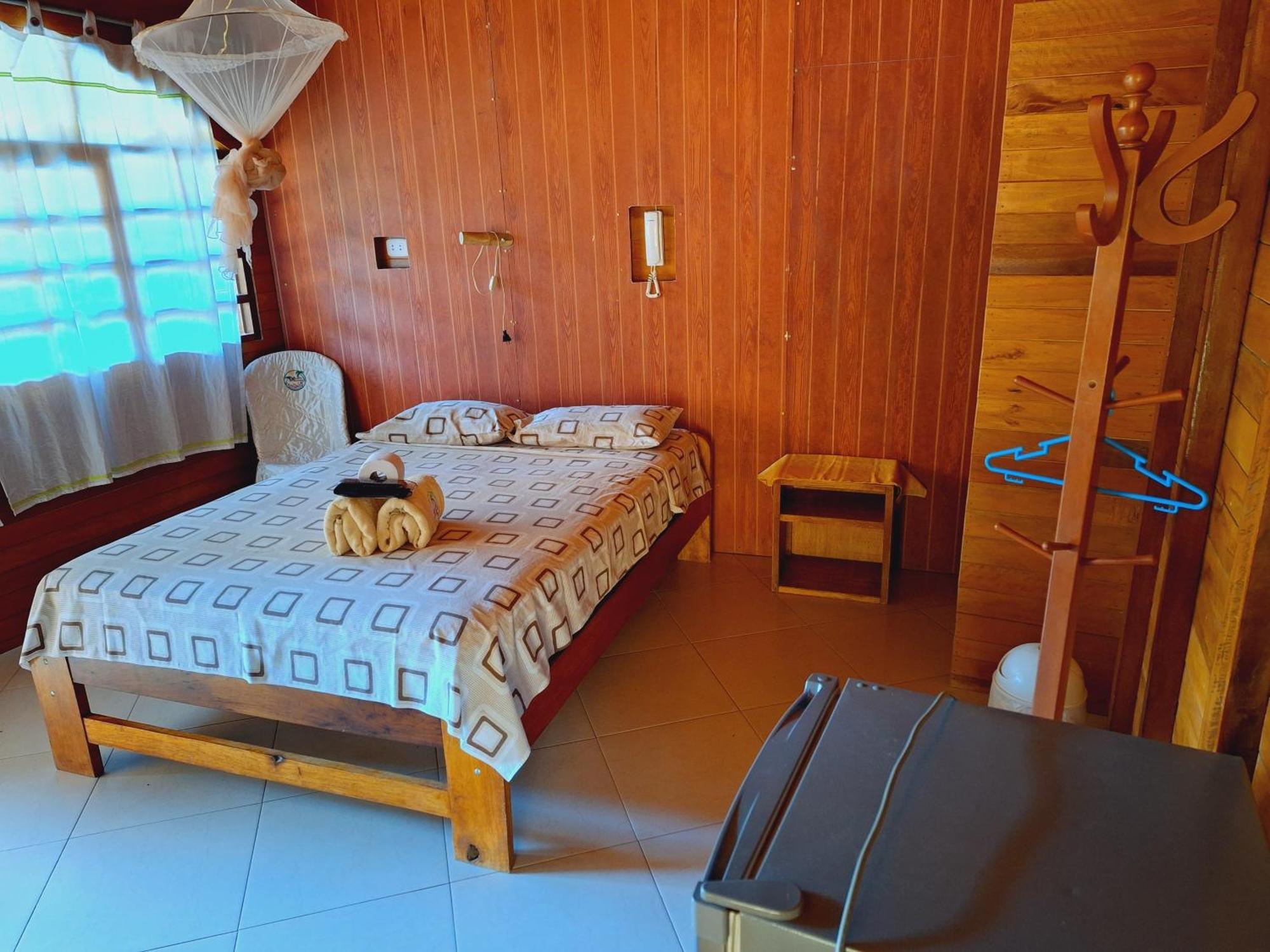 Madera Labrada Lodge Ecologico Tarapoto Ngoại thất bức ảnh