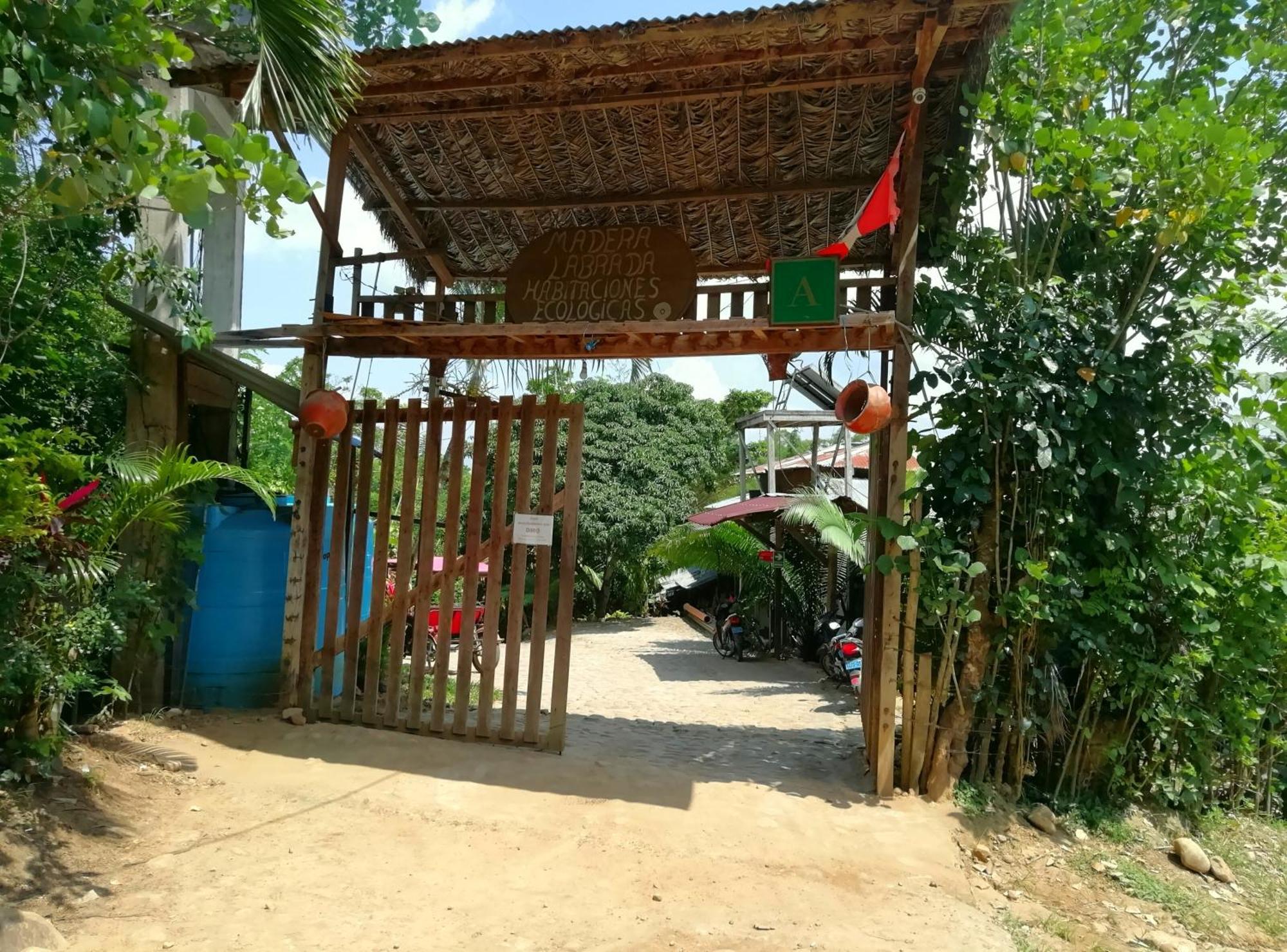 Madera Labrada Lodge Ecologico Tarapoto Ngoại thất bức ảnh