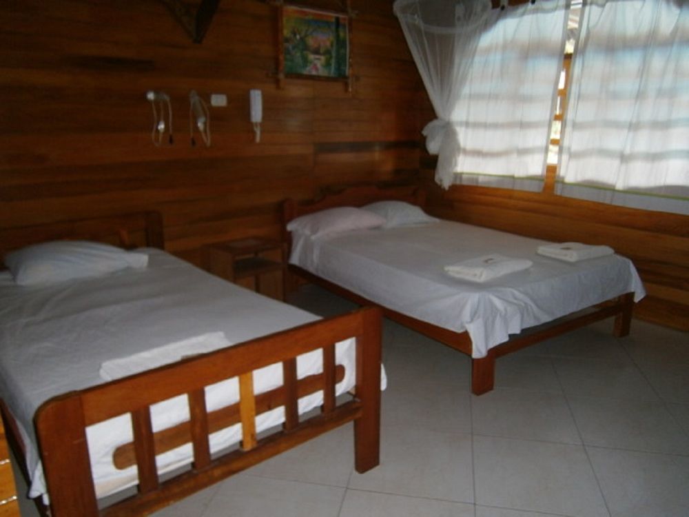 Madera Labrada Lodge Ecologico Tarapoto Ngoại thất bức ảnh